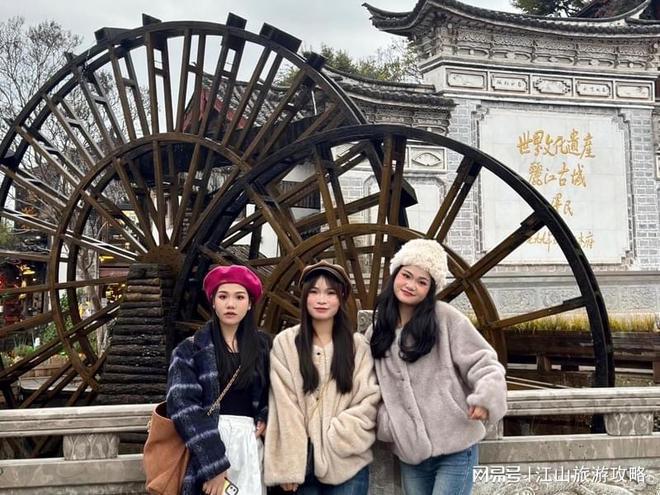 多少钱四川5日游人均花费1000元左右米乐体育M6直播平台跟团去四川旅游5天(图1)