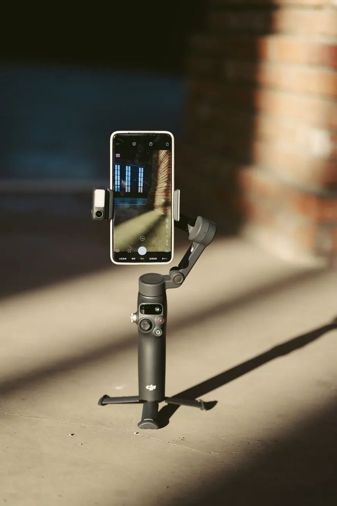 oblie 7 Pro稳定器首发初体验！米乐m6网站549元！大疆OSMO M(图9)